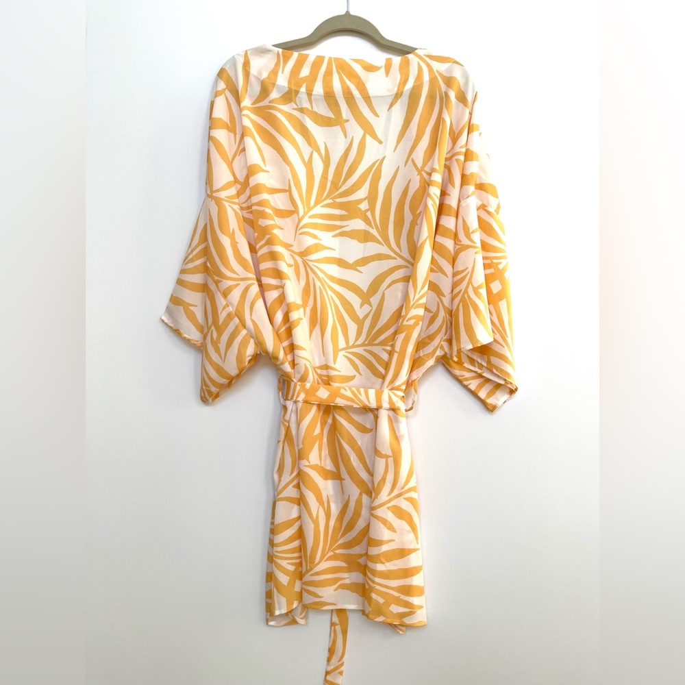 Maison Du Soir Magnolia Luxe Robe - image 6